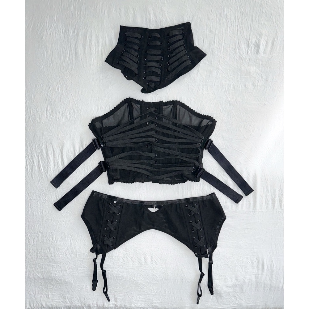 Dolls Kill Darker Wavs Echo black lingerie set corset choker garter belt size M